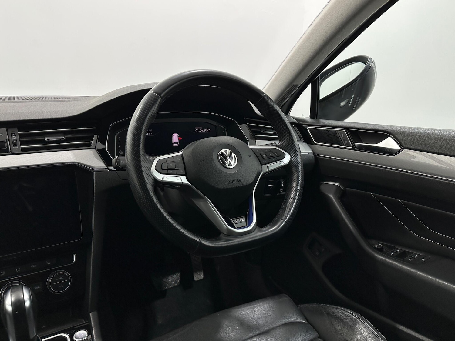 Used Volkswagen Passat for sale - 78101235: Photo 11