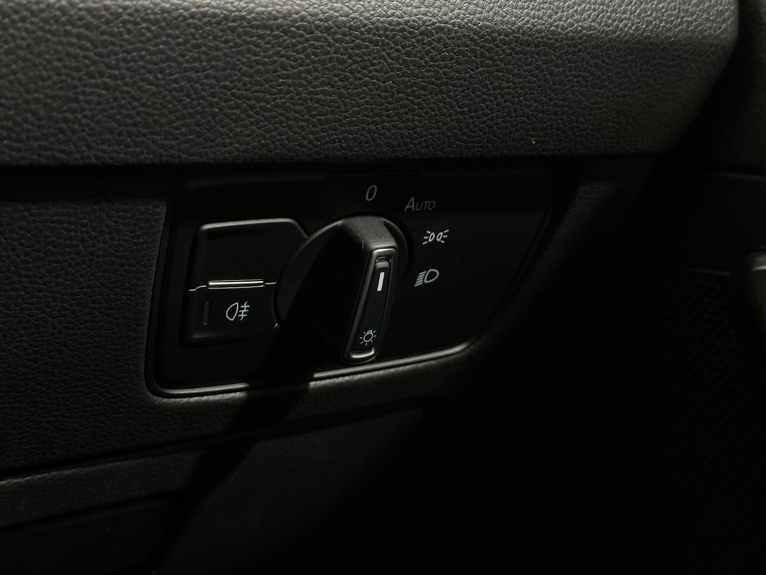 Used Volkswagen Passat for sale - 78101235: Photo 18