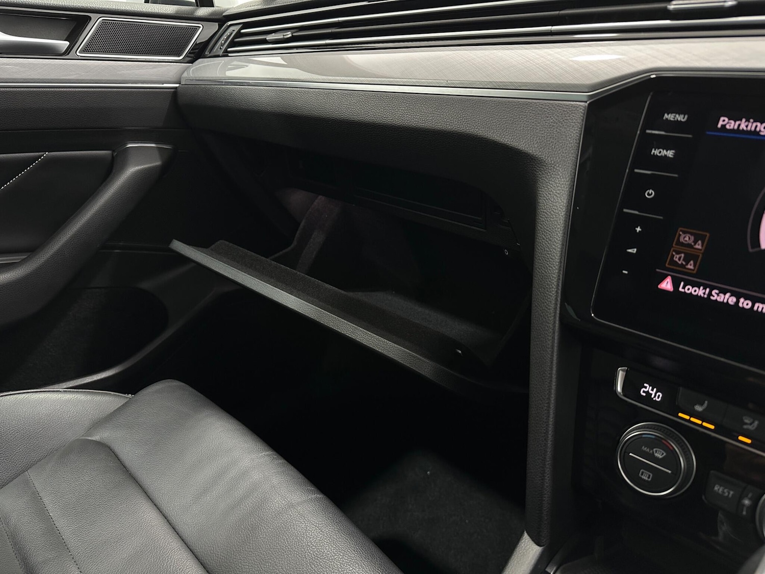 Used Volkswagen Passat for sale - 78101235: Photo 27