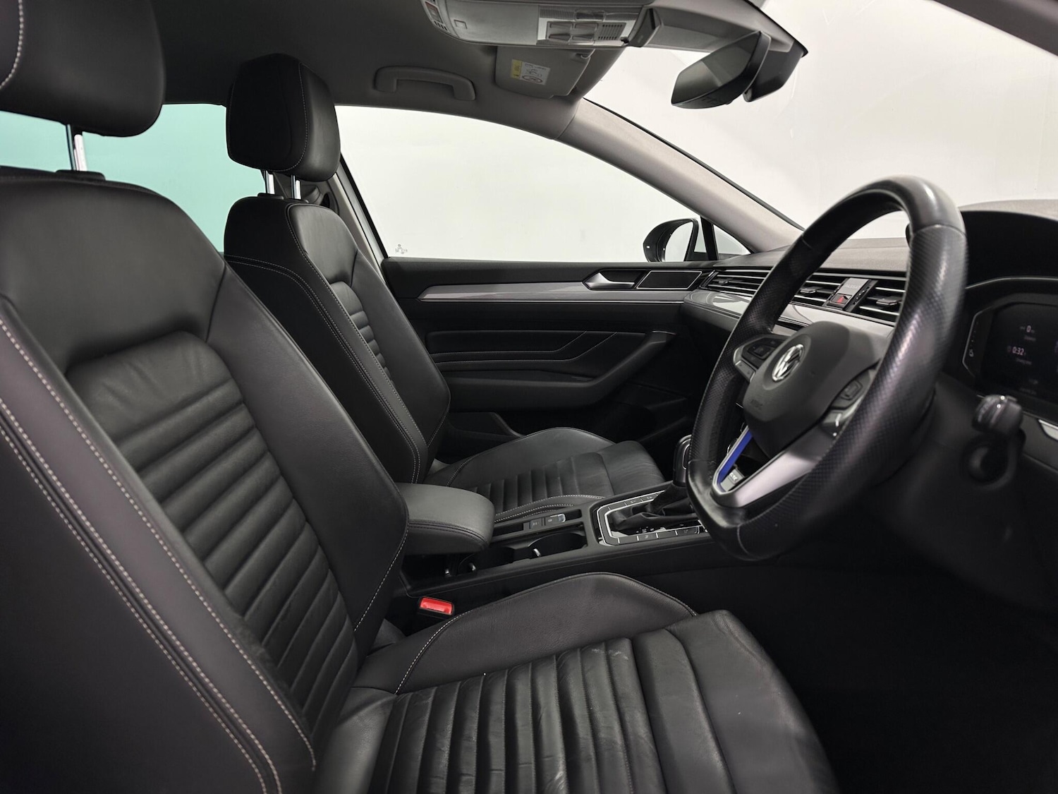 Used Volkswagen Passat for sale - 78101235: Photo 31