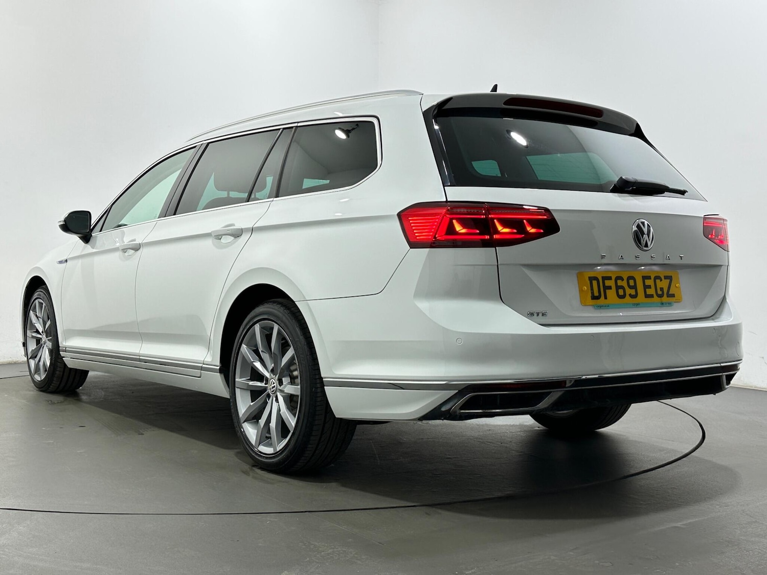 Used Volkswagen Passat for sale - 78101235: Photo 48