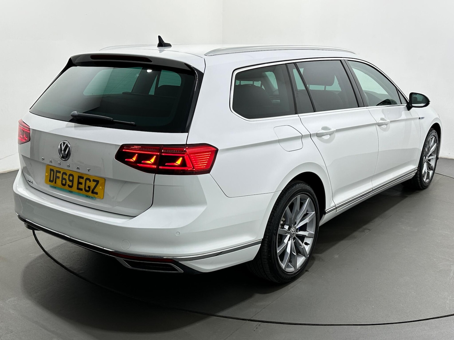 Used Volkswagen Passat for sale - 78101235: Photo 51