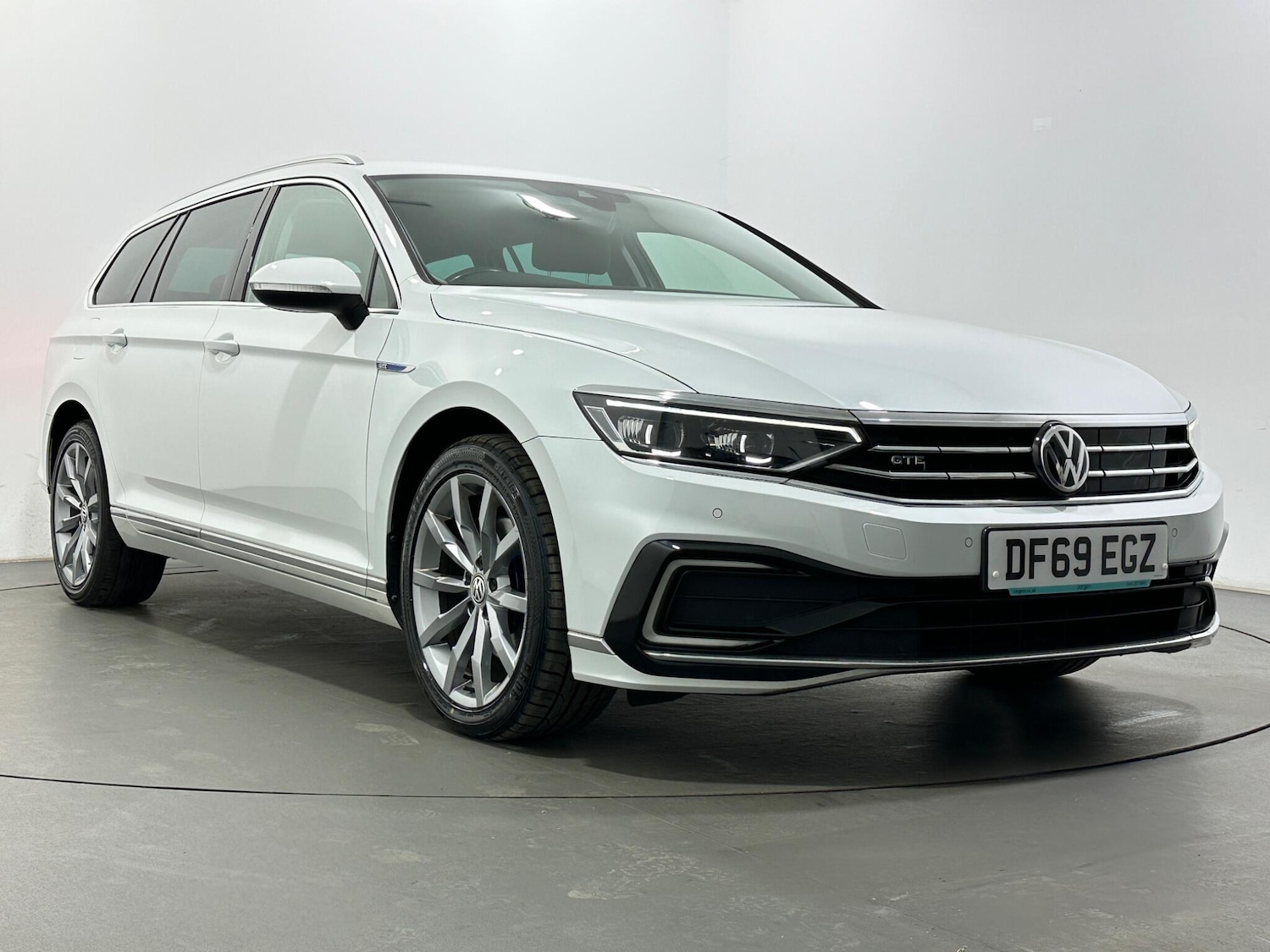 Used Volkswagen Passat for sale - 78101235: Photo 52