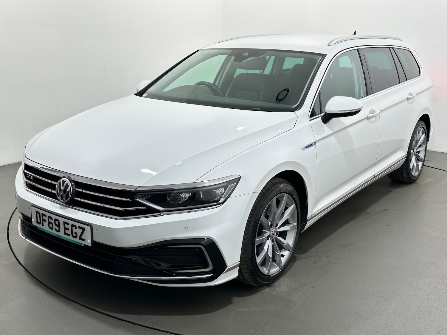 Used Volkswagen Passat for sale - 78101235: Photo 53