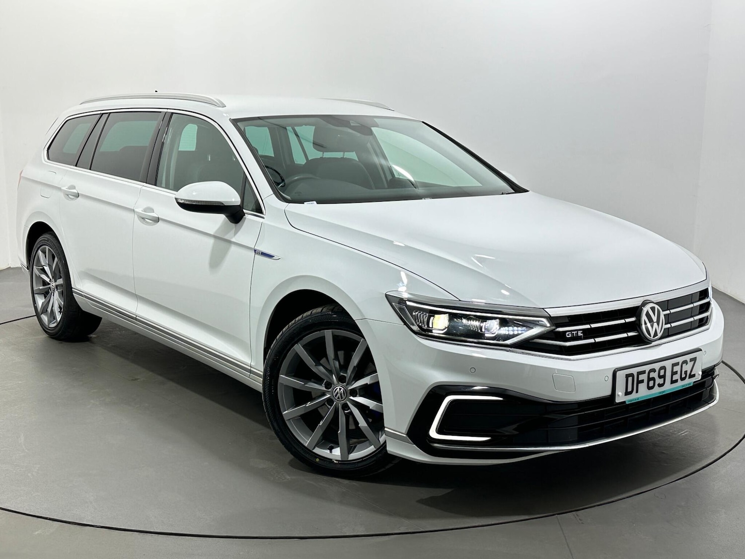 Used Volkswagen Passat for sale - 78101235: Photo 54