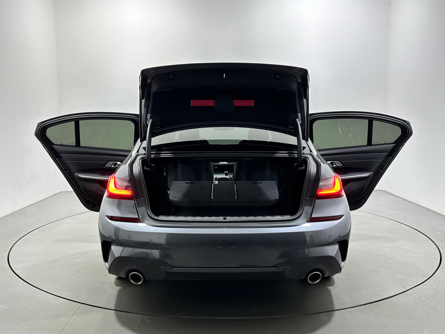 Used BMW 3 Series for sale - 77684401: Photo 46