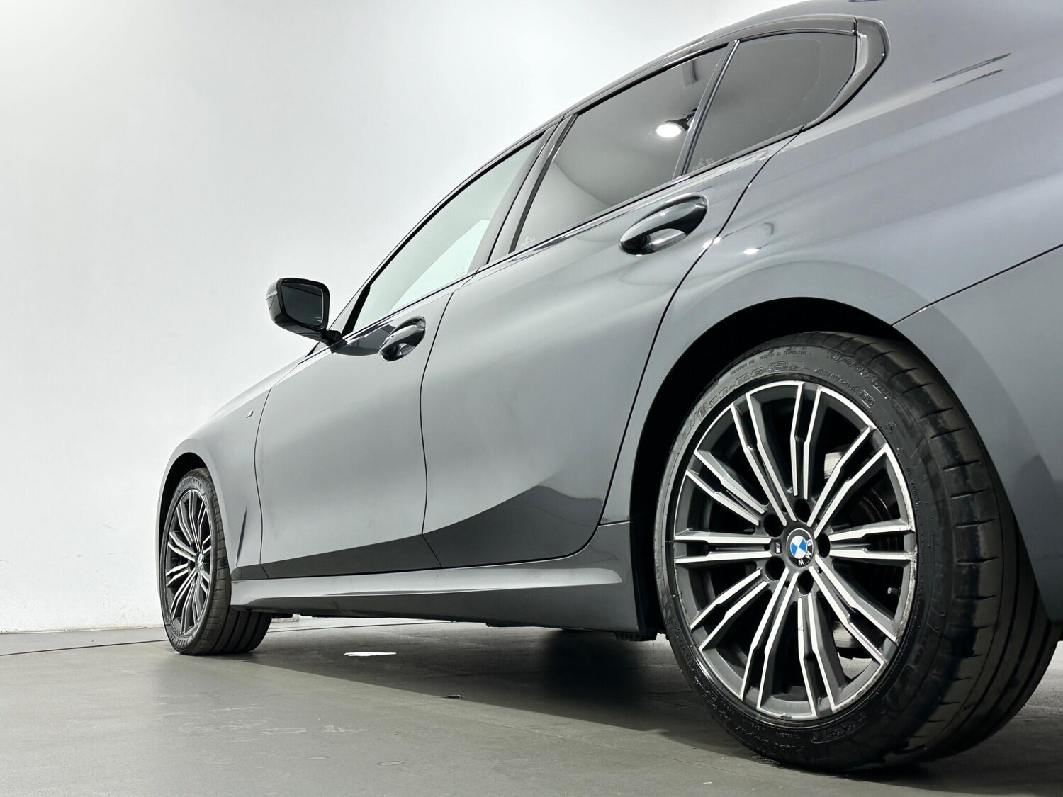 Used BMW 3 Series for sale - 77684401: Photo 51