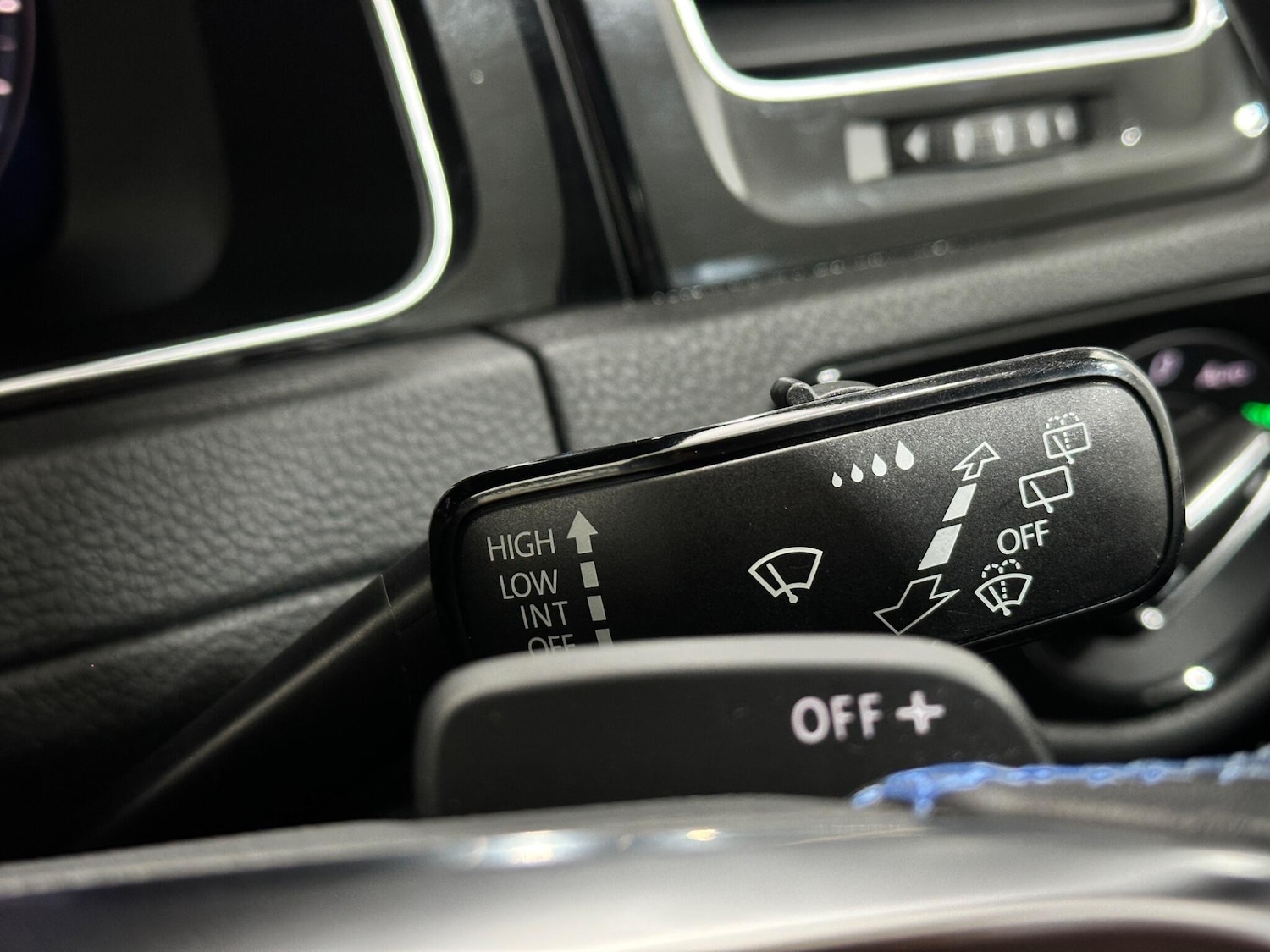 Used Volkswagen Golf for sale - 77657889: Photo 16