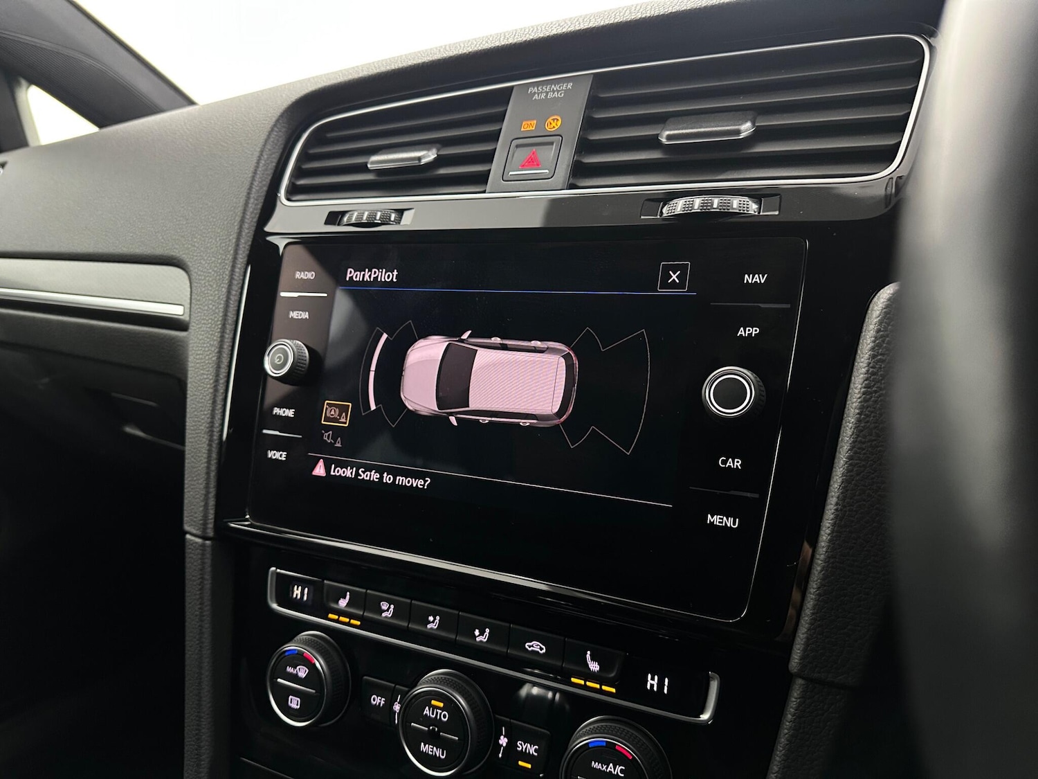 Used Volkswagen Golf for sale - 77657889: Photo 24