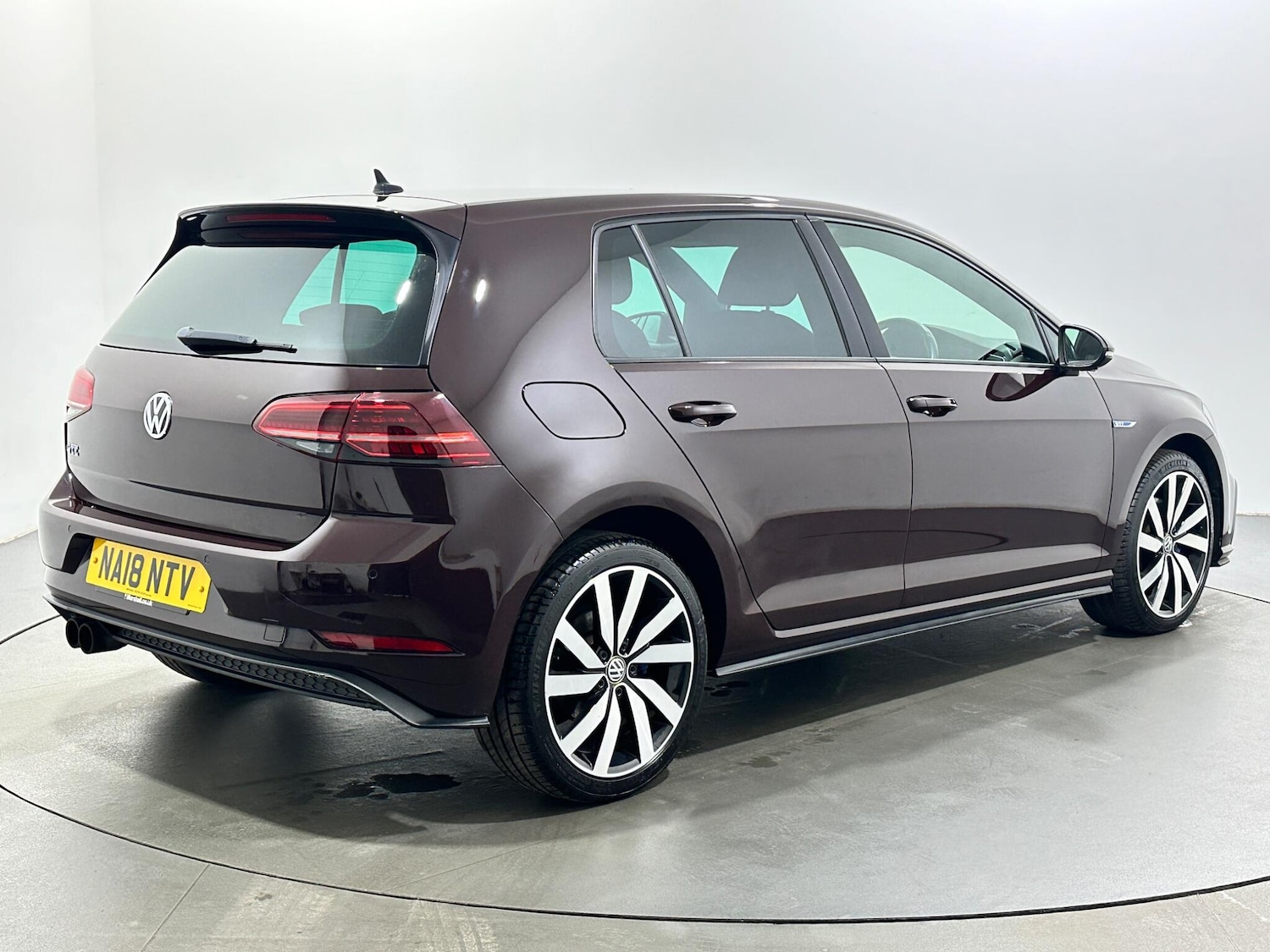 Used Volkswagen Golf for sale - 77657889: Photo 8