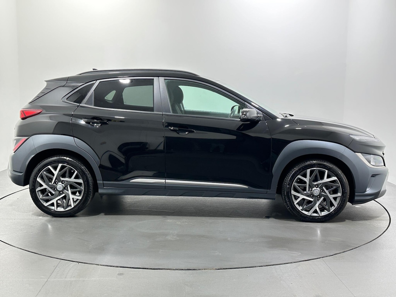 Used Hyundai KONA 2022 for sale - 76878962: Photo 9