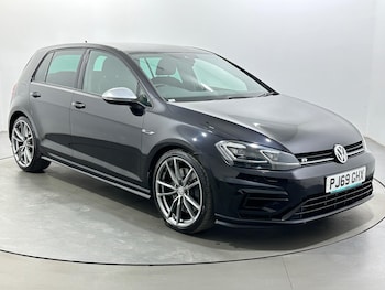 Used Volkswagen Golf 2019 for sale - 78752976: Photo