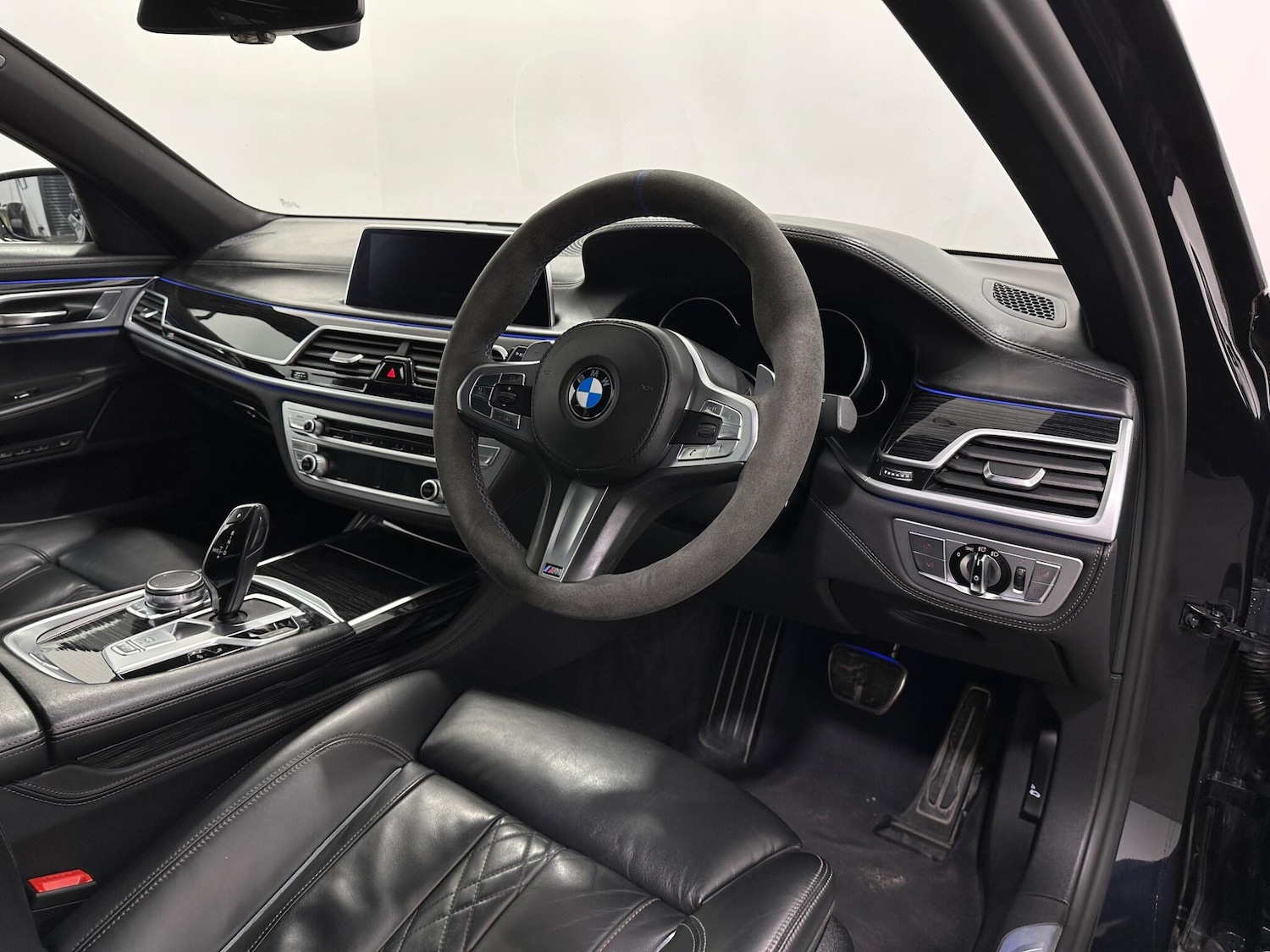Used BMW 7 Series 2019 for sale - 76878895: Photo 10