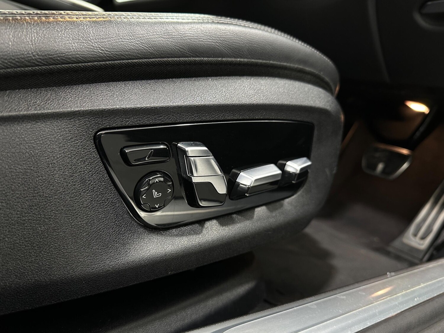 Used BMW 7 Series 2019 for sale - 76878895: Photo 33