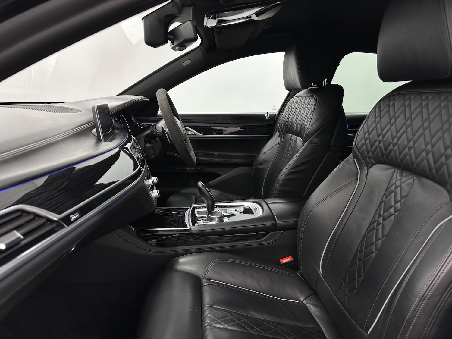 Used BMW 7 Series 2019 for sale - 76878895: Photo 35