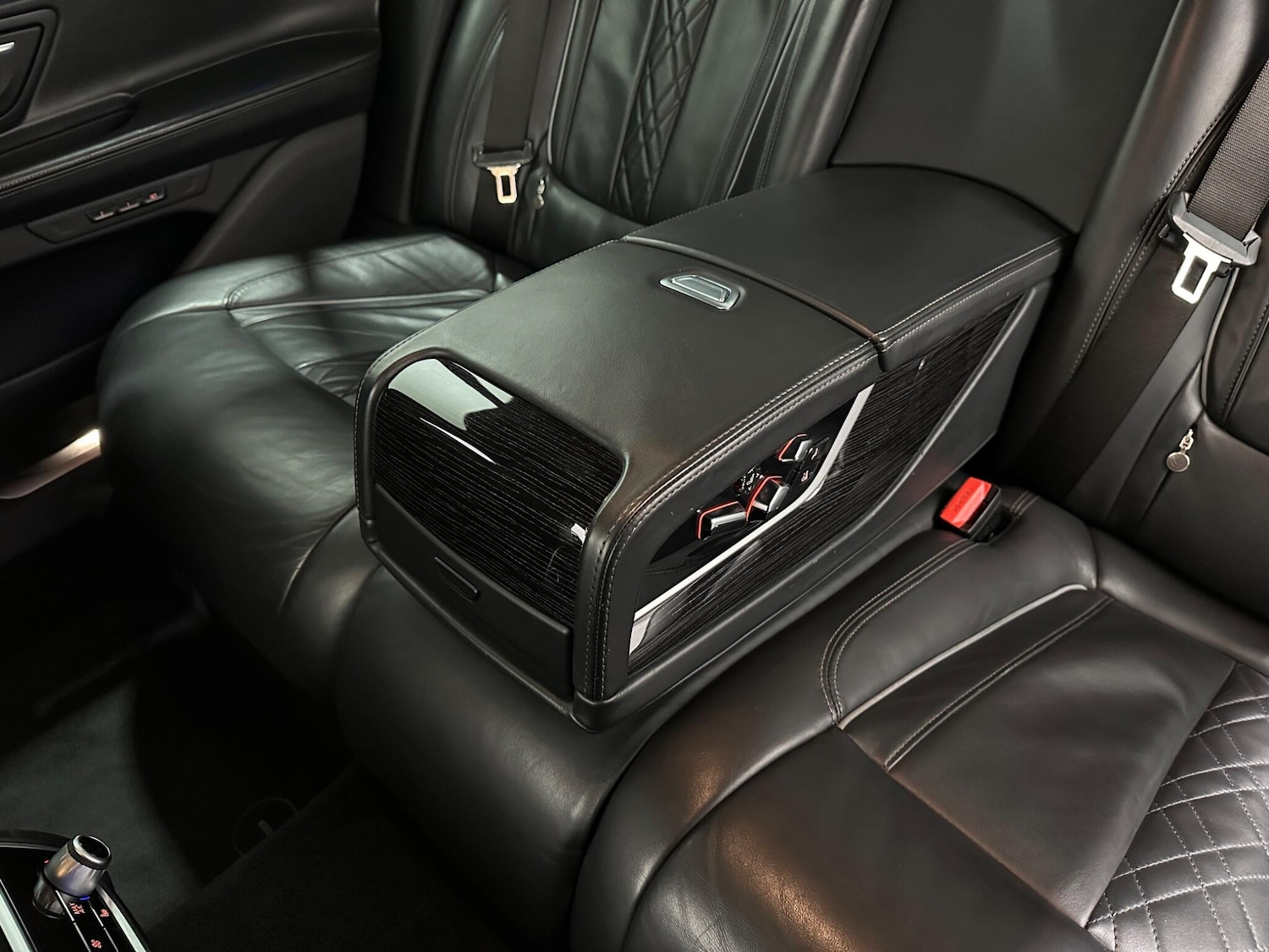 Used BMW 7 Series 2019 for sale - 76878895: Photo 41