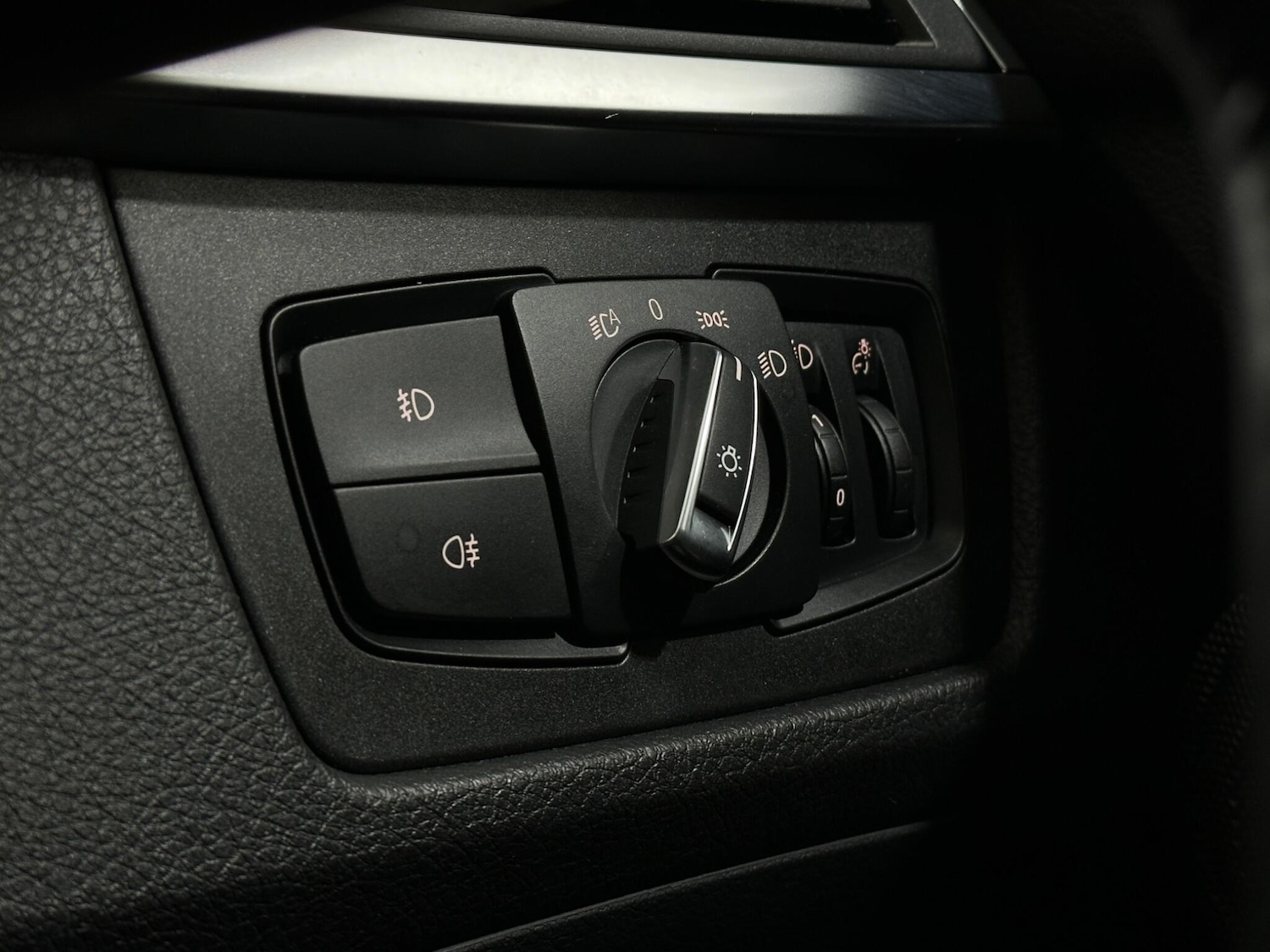 Used BMW 3 Series 2018 for sale - 76964438: Photo 16