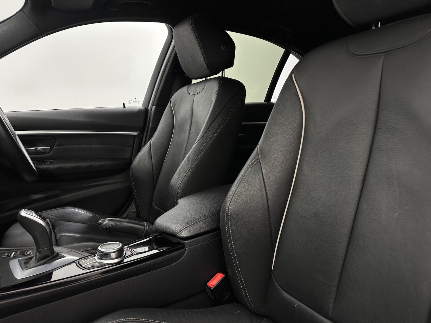 Used BMW 3 Series 2018 for sale - 76964438: Photo 33