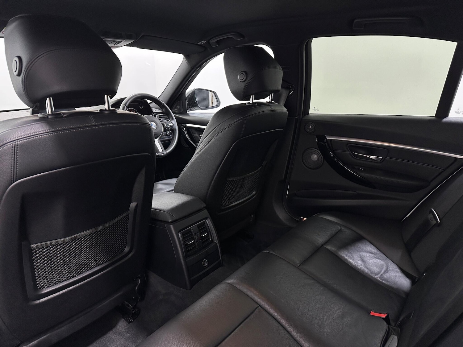 Used BMW 3 Series 2018 for sale - 76964438: Photo 36