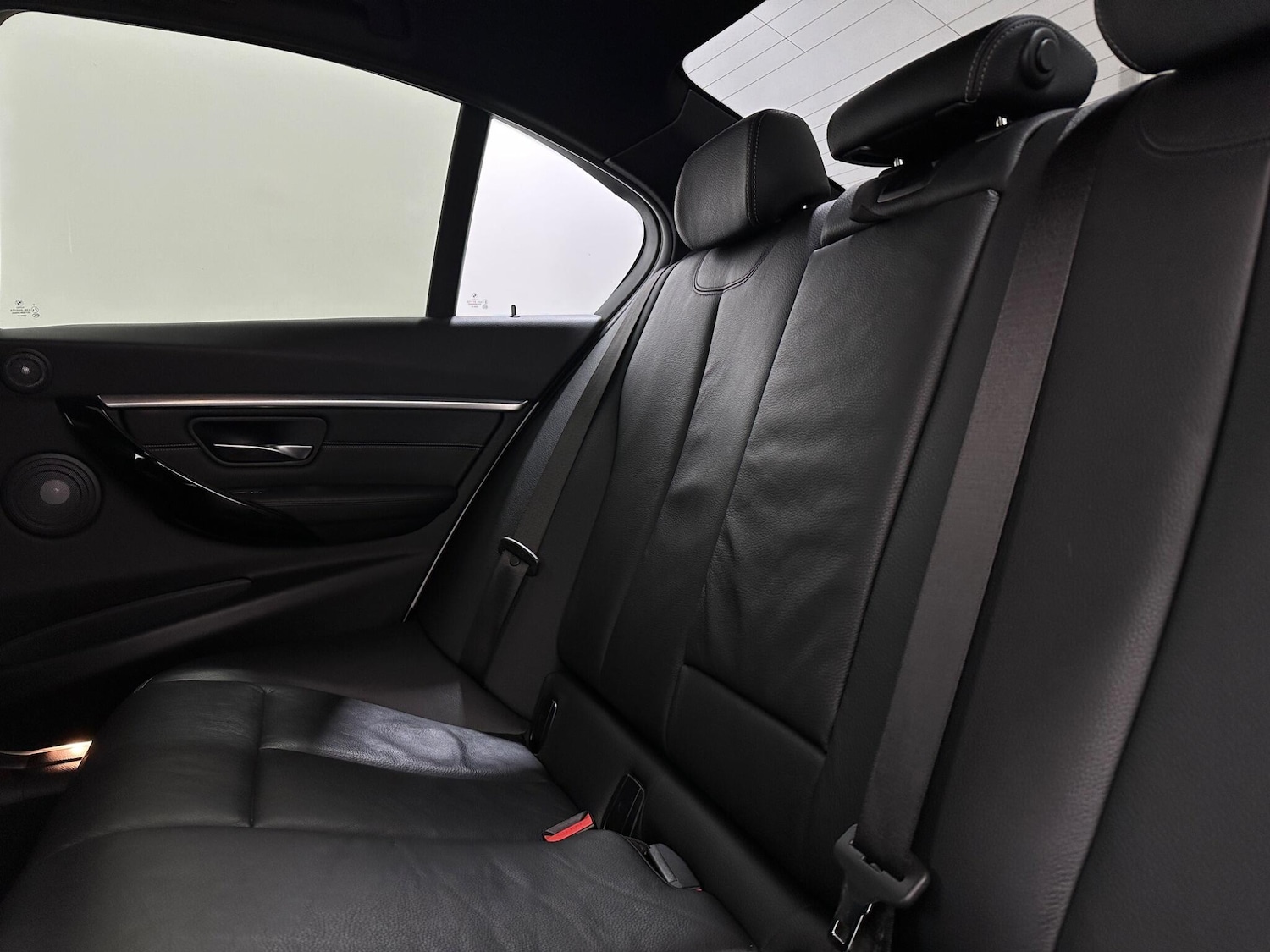 Used BMW 3 Series 2018 for sale - 76964438: Photo 37