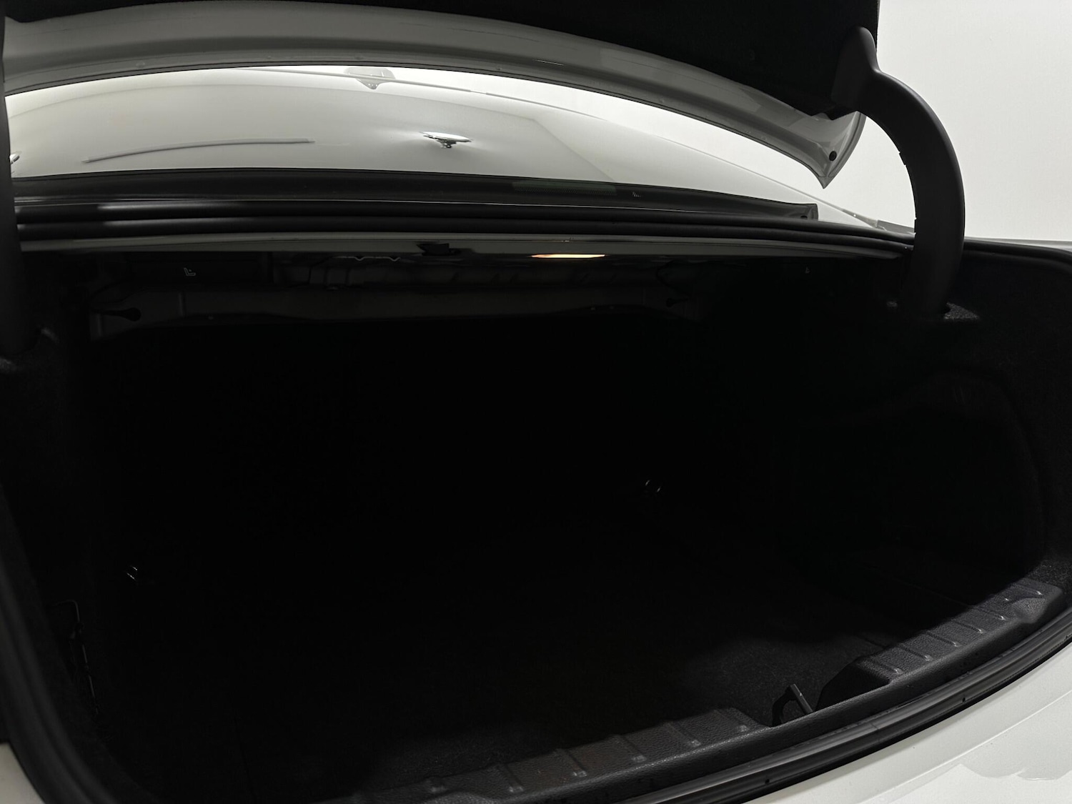 Used BMW 3 Series 2018 for sale - 76964438: Photo 45