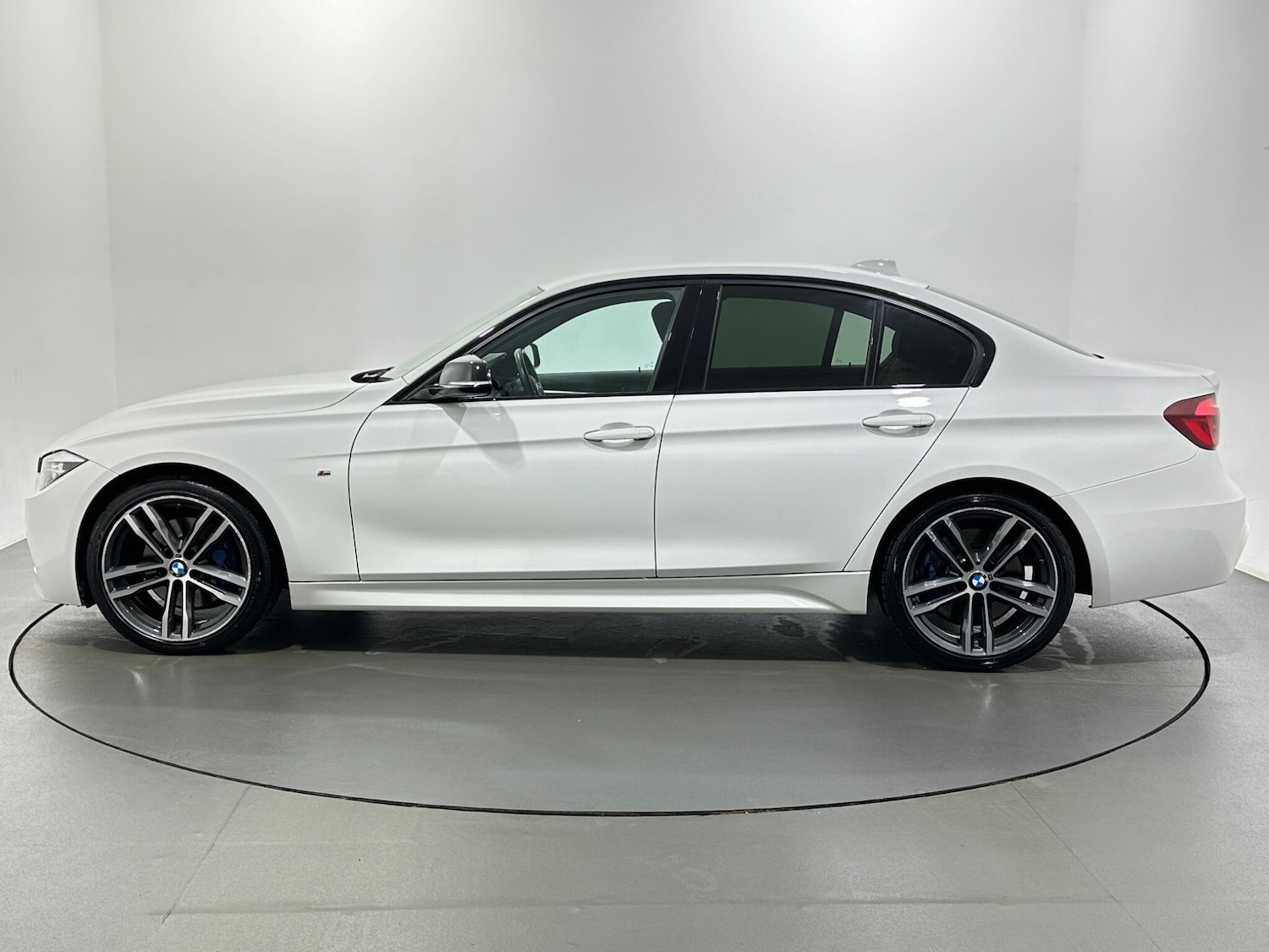 Used BMW 3 Series 2018 for sale - 76964438: Photo 5