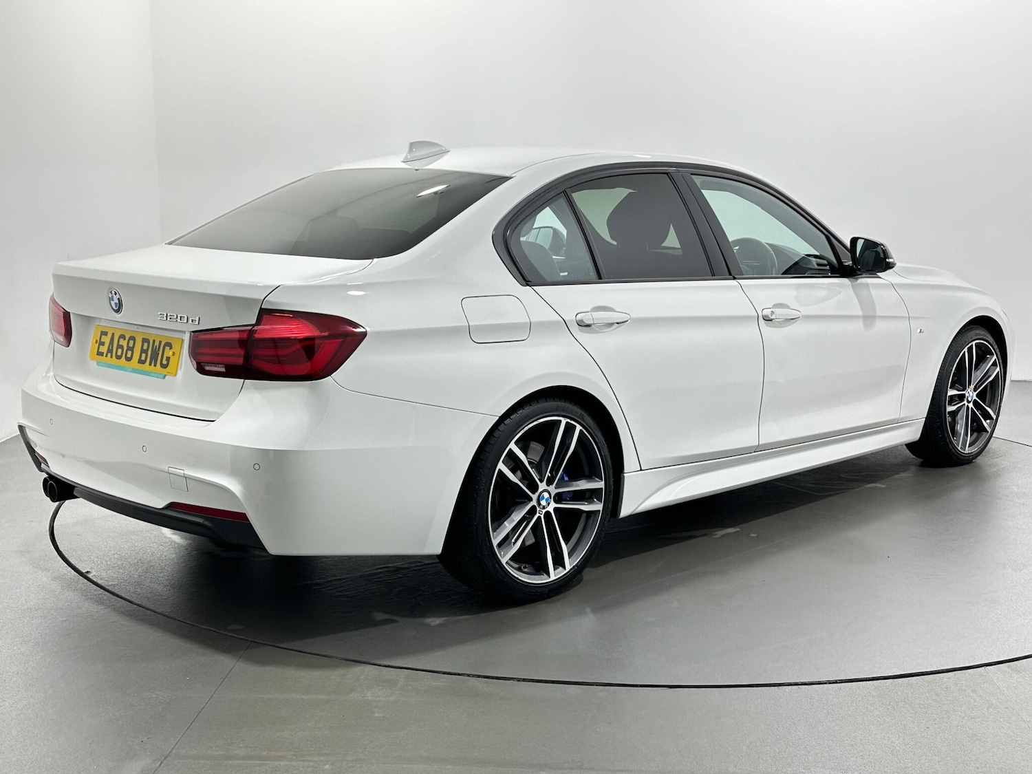 Used BMW 3 Series 2018 for sale - 76964438: Photo 8