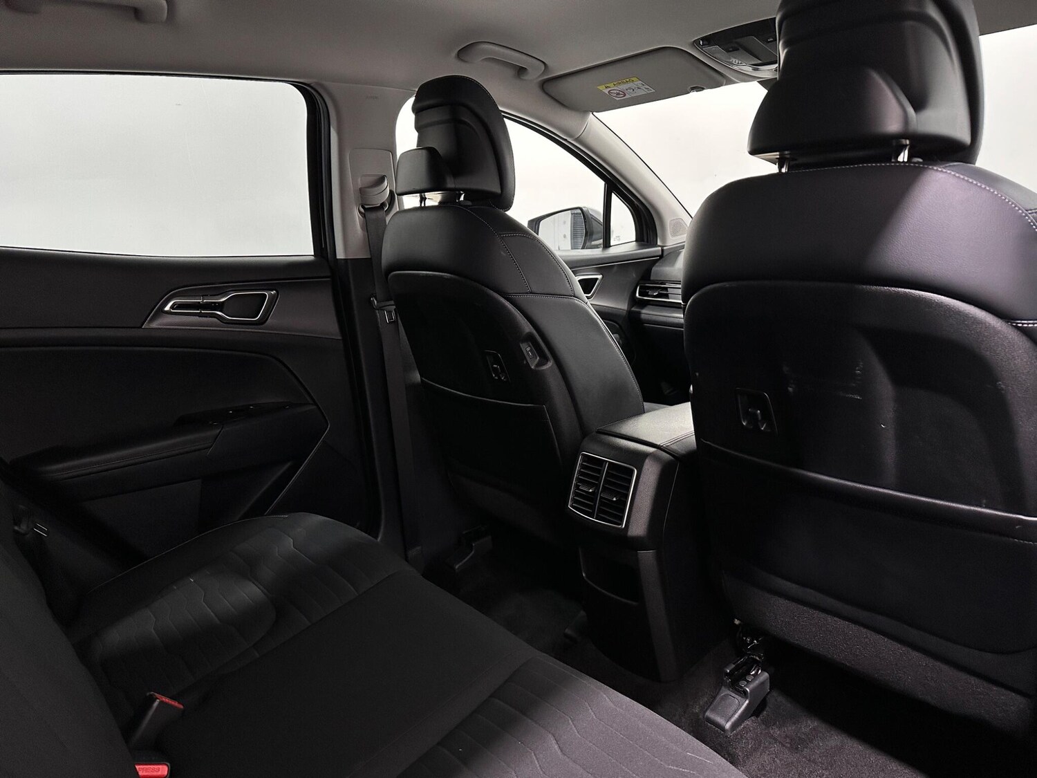 Used Kia Sportage 2023 for sale - 77882909: Photo 40