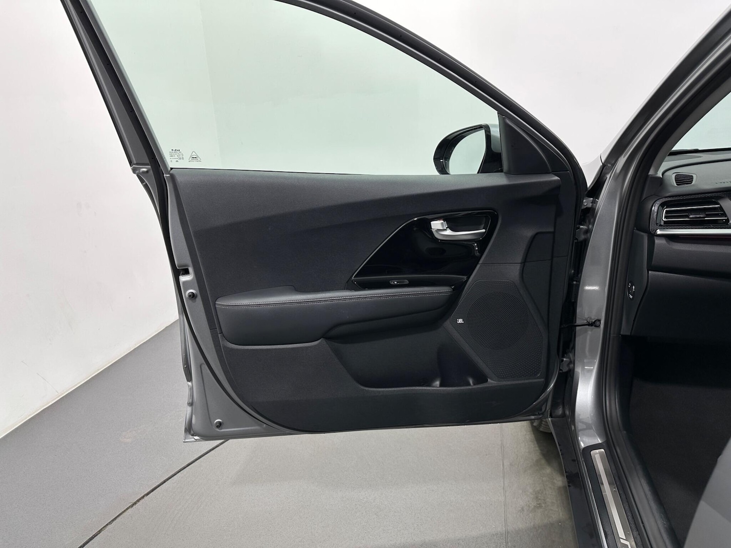 Used Kia Niro 2021 for sale - 76878858: Photo 34