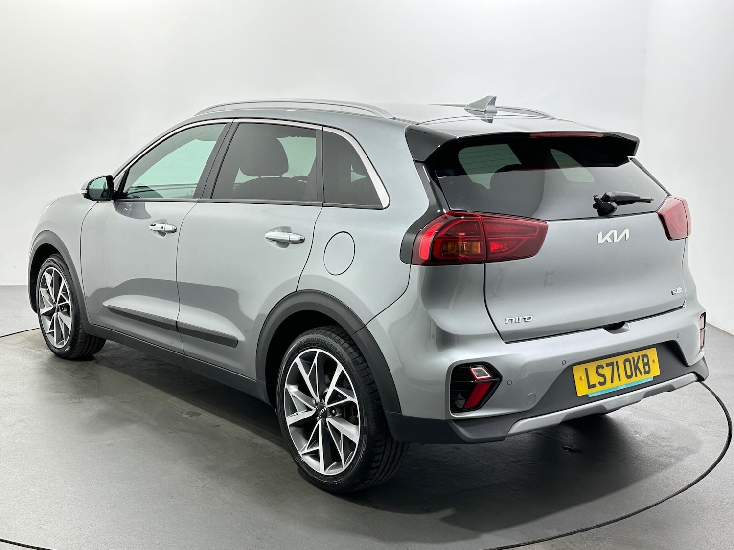 Used Kia Niro 2021 for sale - 76878858: Photo 6