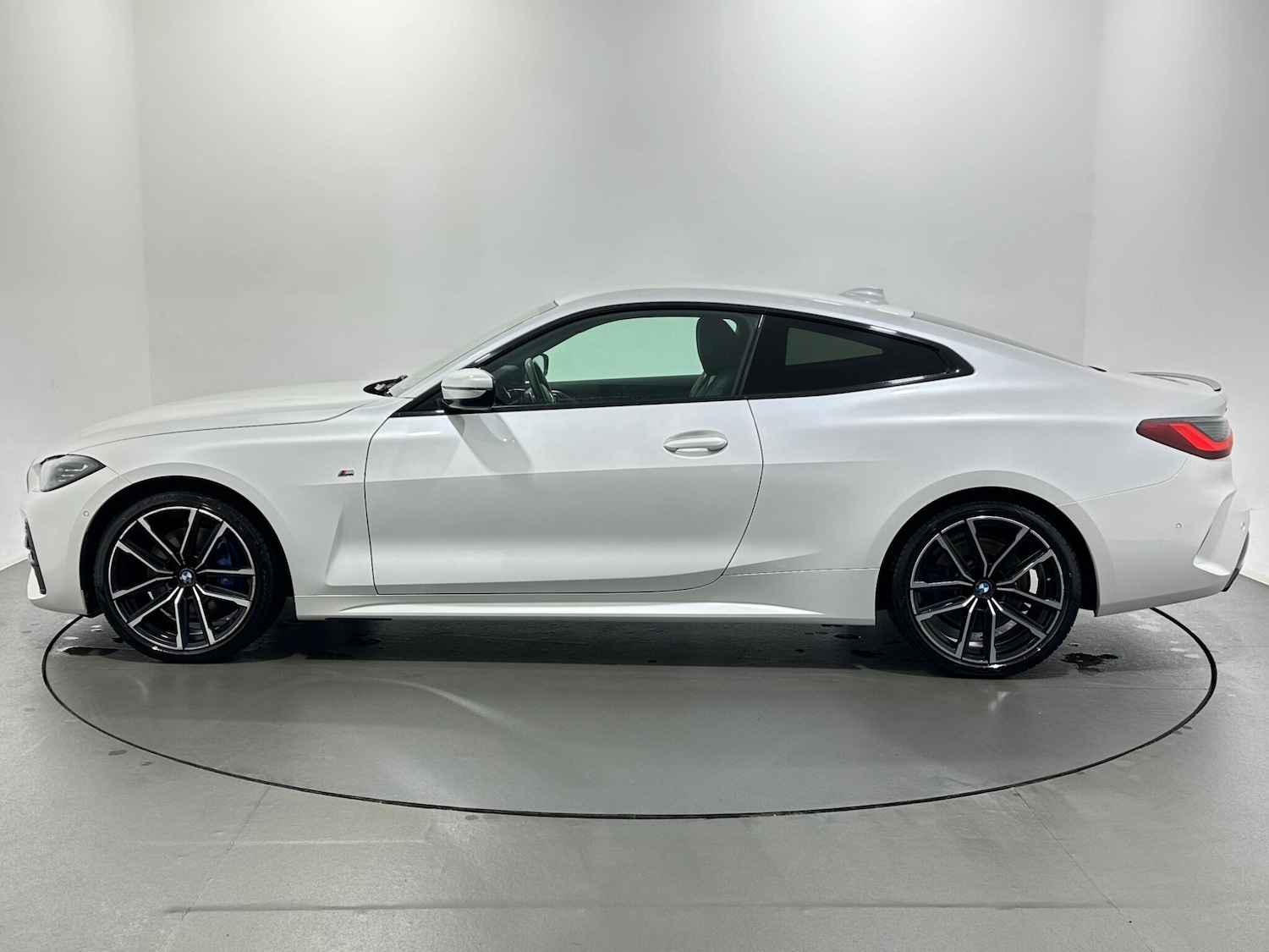 Used BMW 4 Series 2021 for sale - 76878984: Photo 5