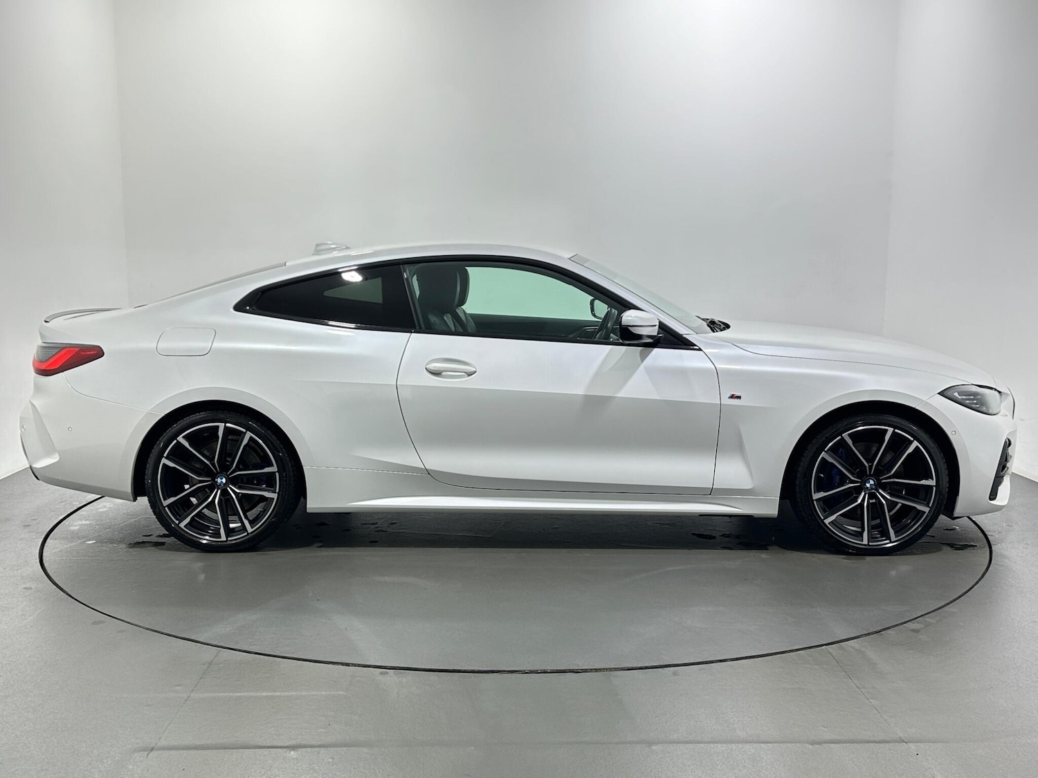 Used BMW 4 Series 2021 for sale - 76878984: Photo 9