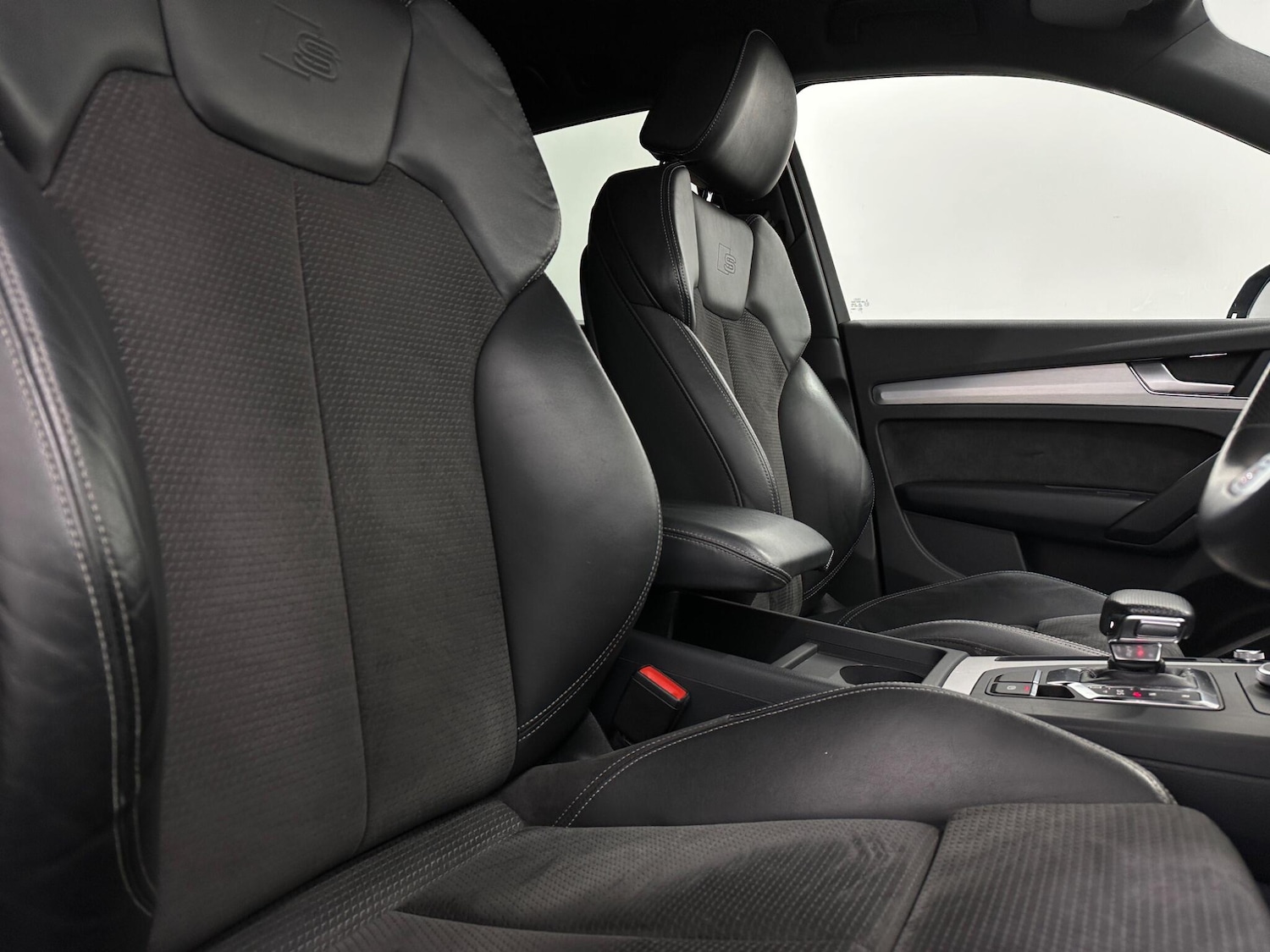 Used Audi Q5 2018 for sale - 77993429: Photo 33