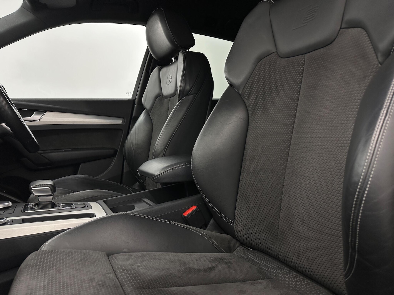 Used Audi Q5 2018 for sale - 77993429: Photo 37