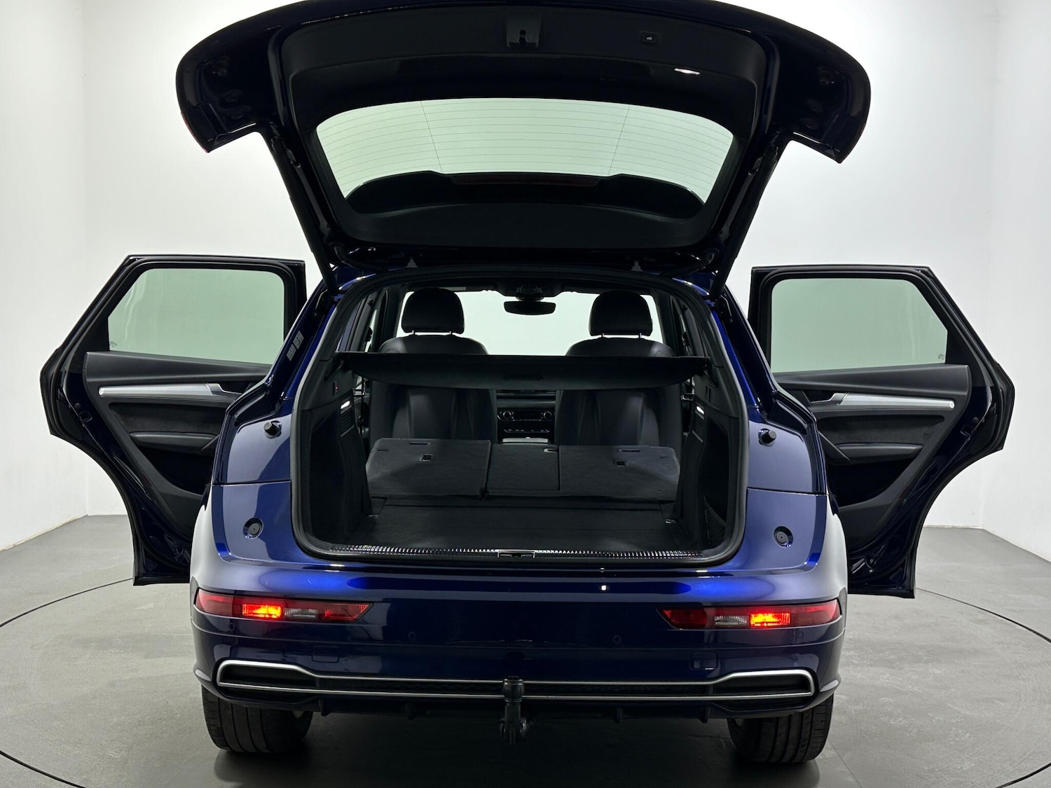 Used Audi Q5 2018 for sale - 77993429: Photo 46