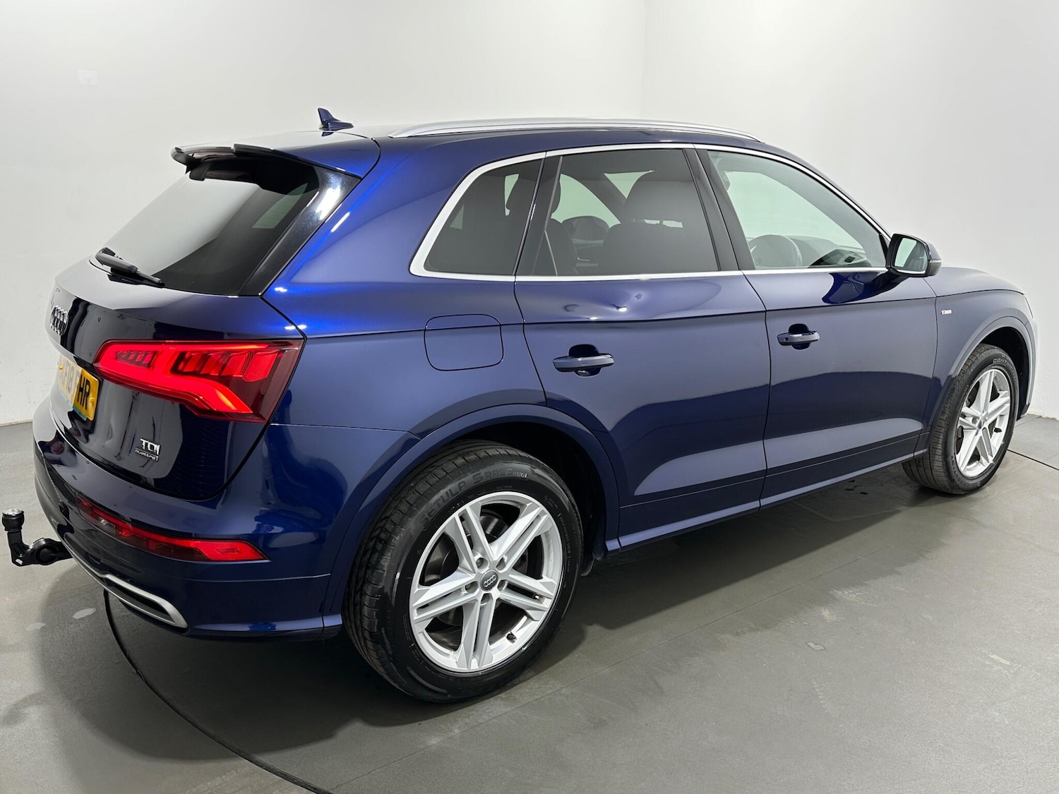 Used Audi Q5 2018 for sale - 77993429: Photo 54