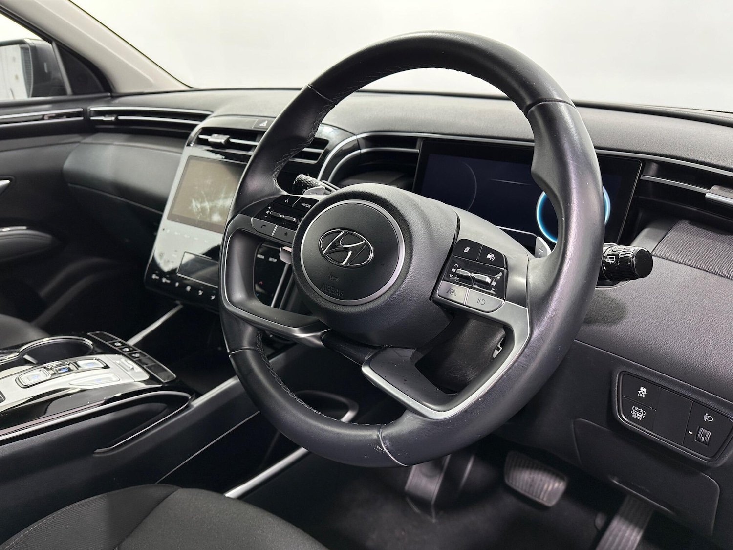 Used Hyundai TUCSON for sale - 76989580: Photo 10