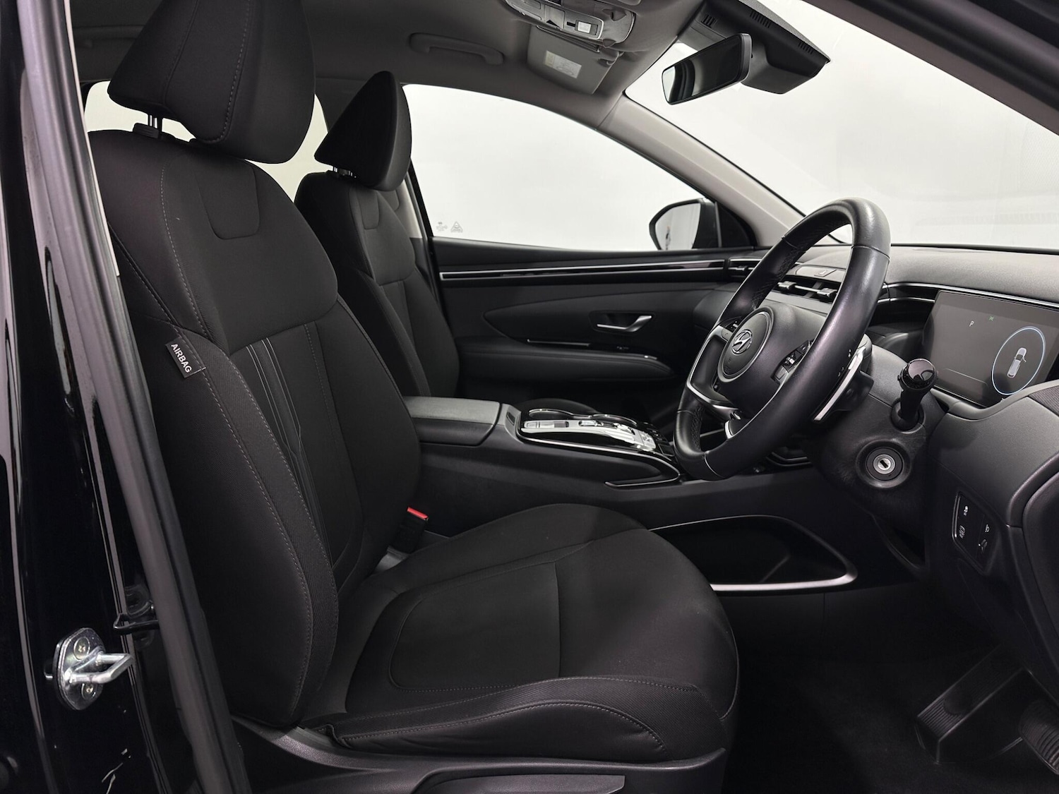 Used Hyundai TUCSON for sale - 76989580: Photo 28