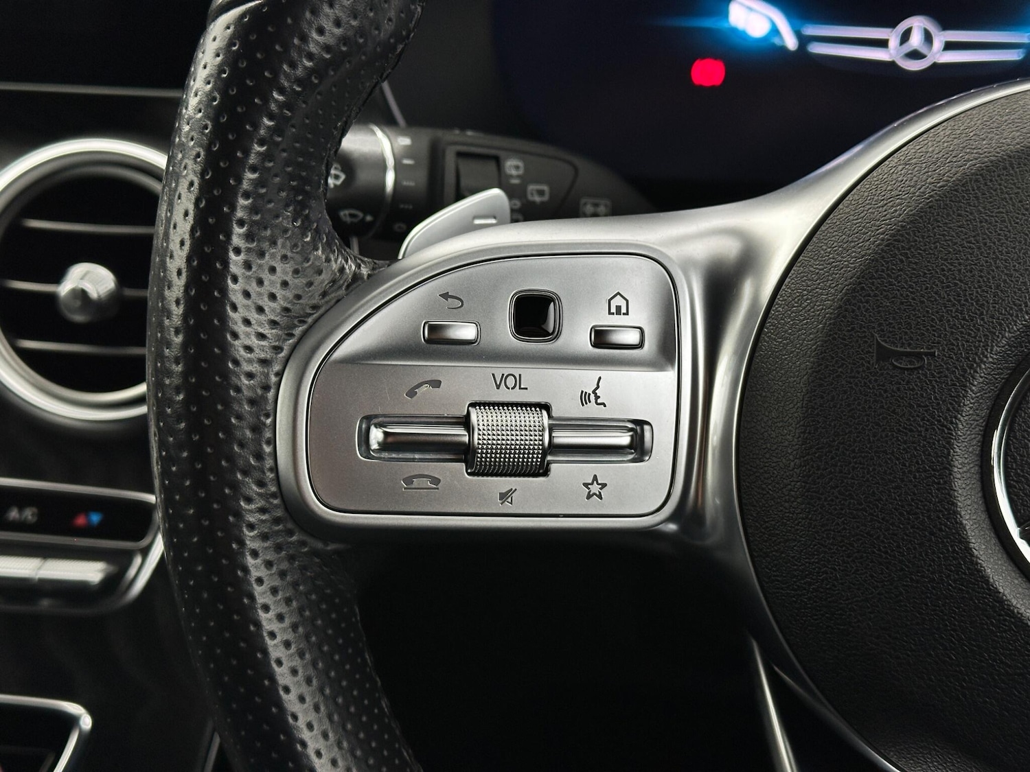 Used Mercedes-Benz C Class 2020 for sale - 77612417: Photo 15