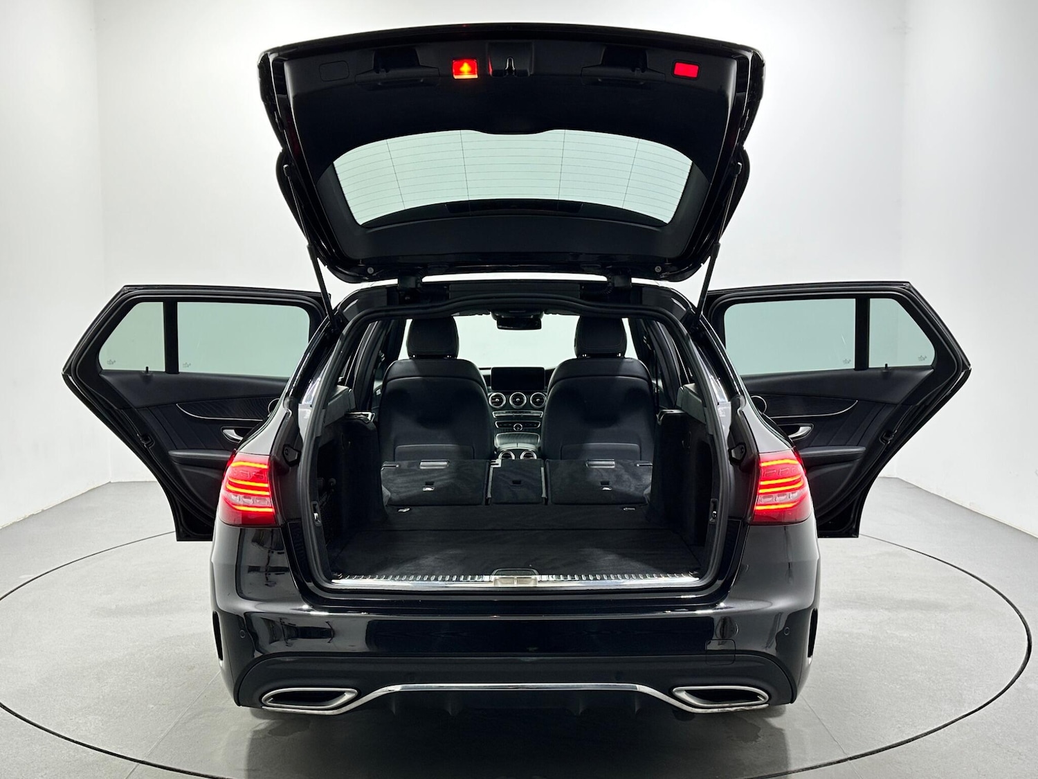 Used Mercedes-Benz C Class 2020 for sale - 77612417: Photo 44