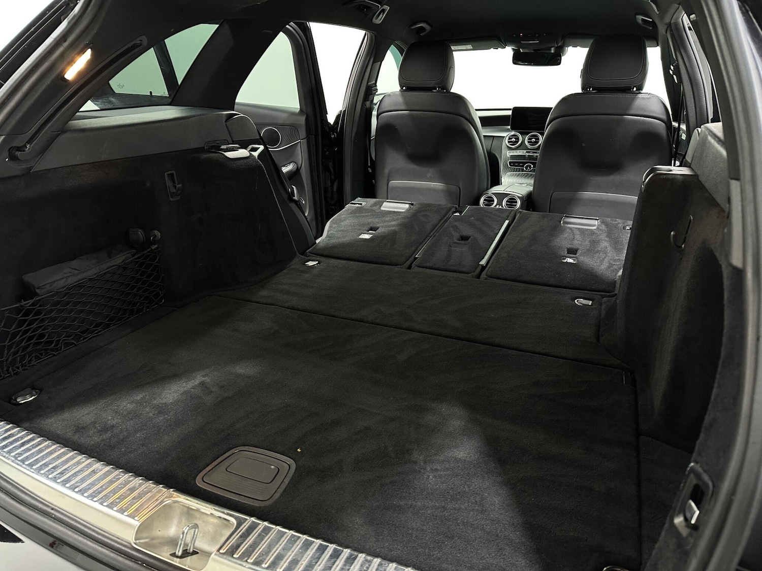 Used Mercedes-Benz C Class 2020 for sale - 77612417: Photo 45