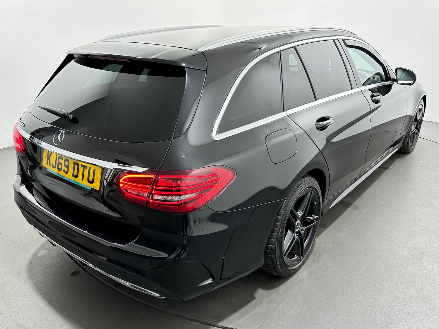 Used Mercedes-Benz C Class 2020 for sale - 77612417: Photo 51