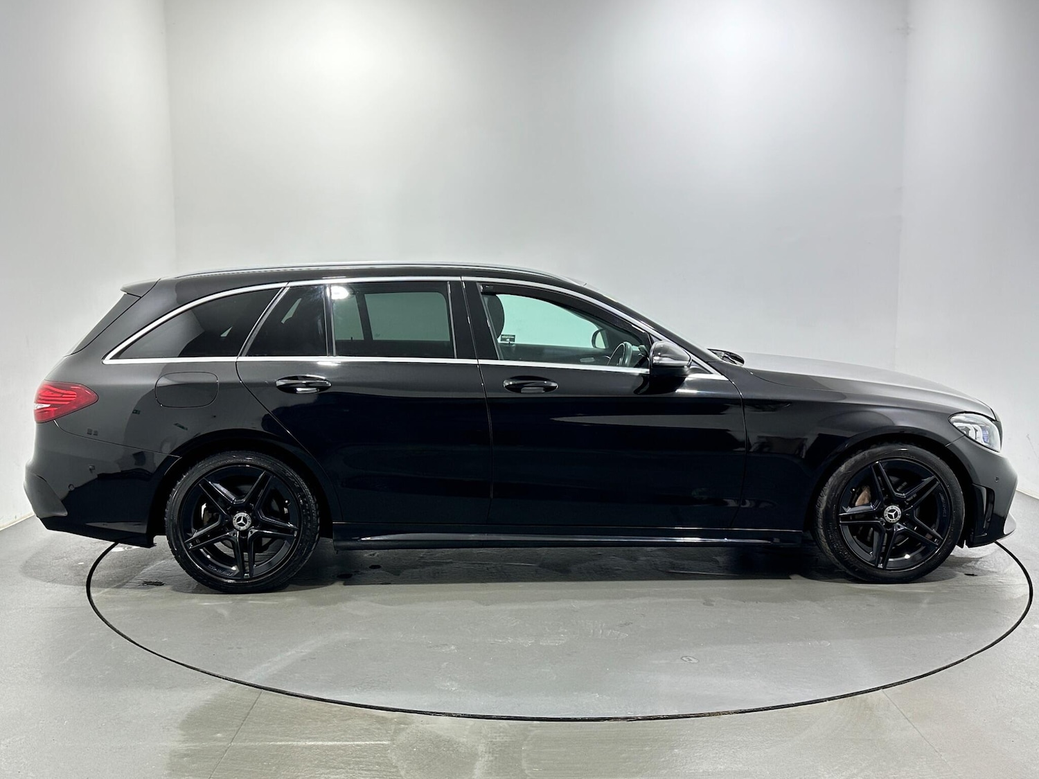 Used Mercedes-Benz C Class 2020 for sale - 77612417: Photo 9