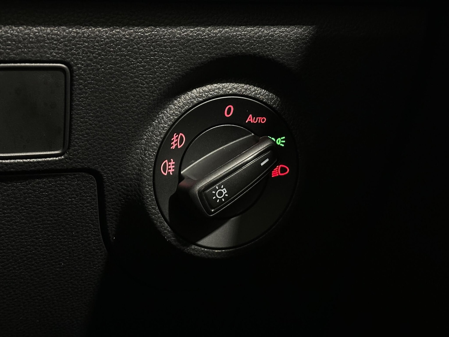 Used SEAT Arona 2022 for sale - 76878860: Photo 16