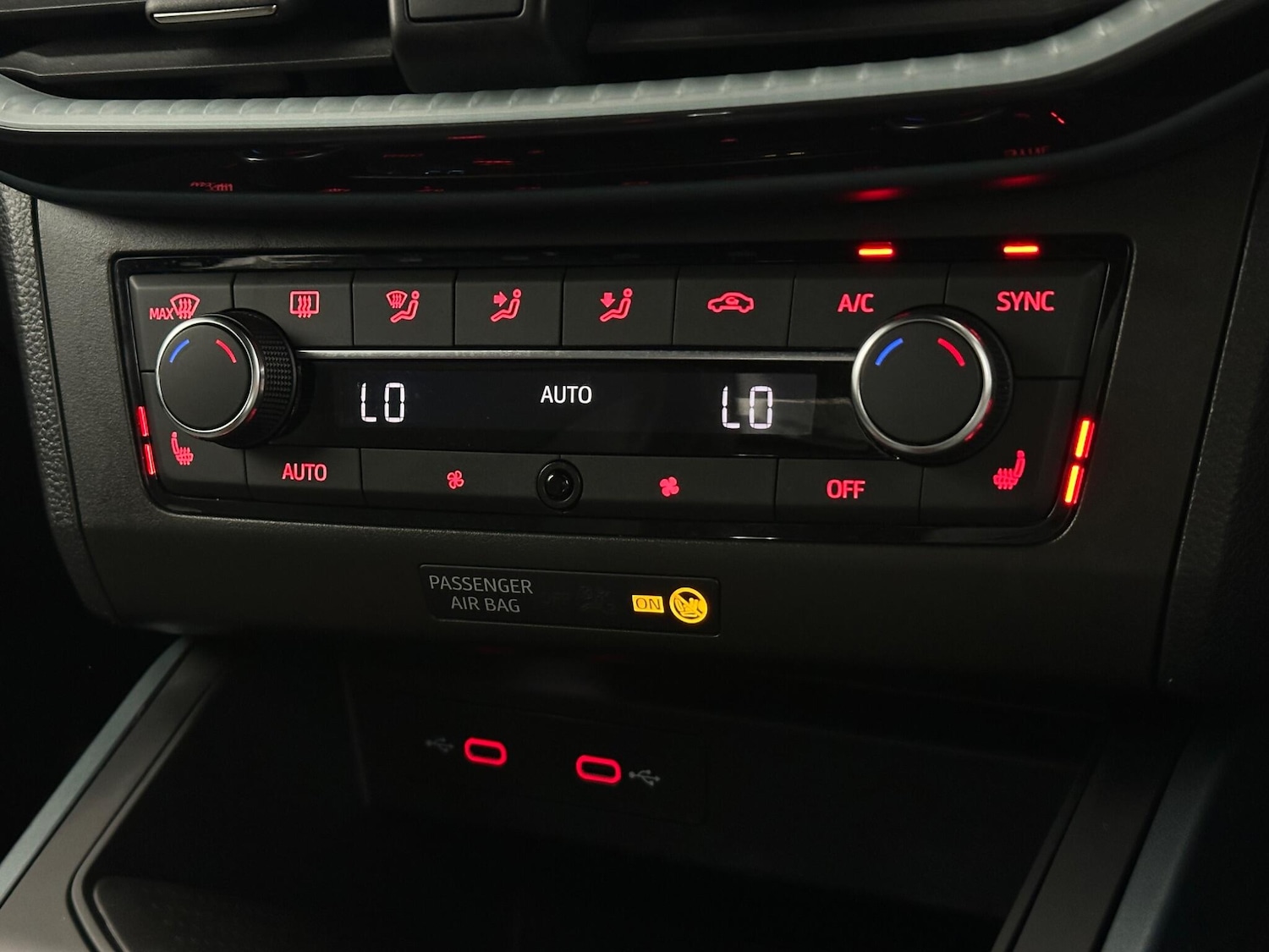 Used SEAT Arona 2022 for sale - 76878860: Photo 19