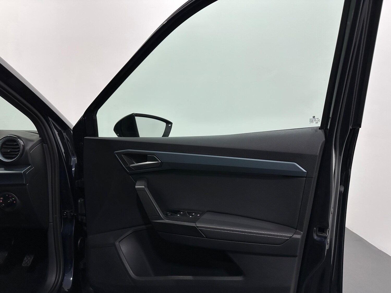 Used SEAT Arona 2022 for sale - 76878860: Photo 31