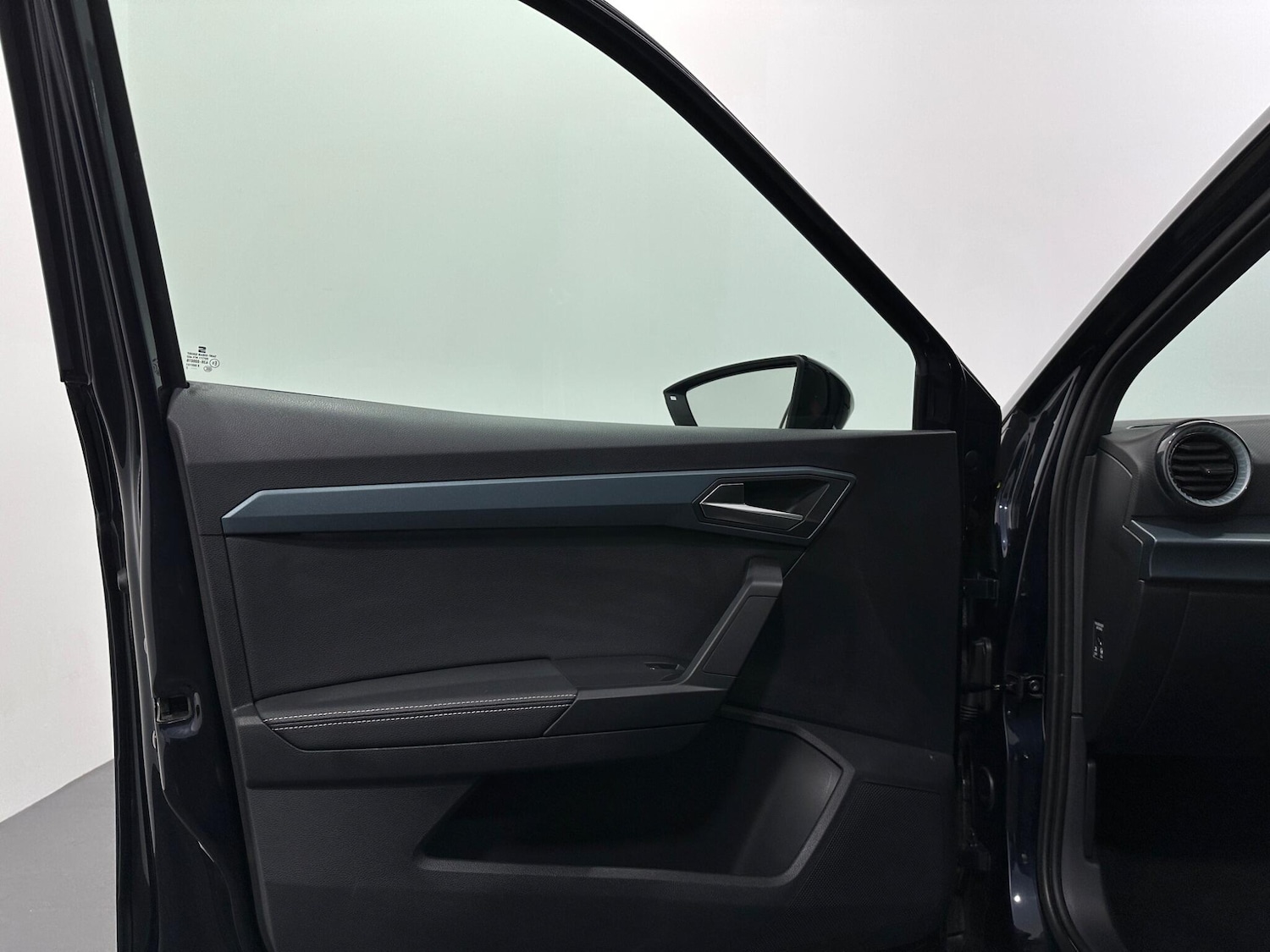 Used SEAT Arona 2022 for sale - 76878860: Photo 35