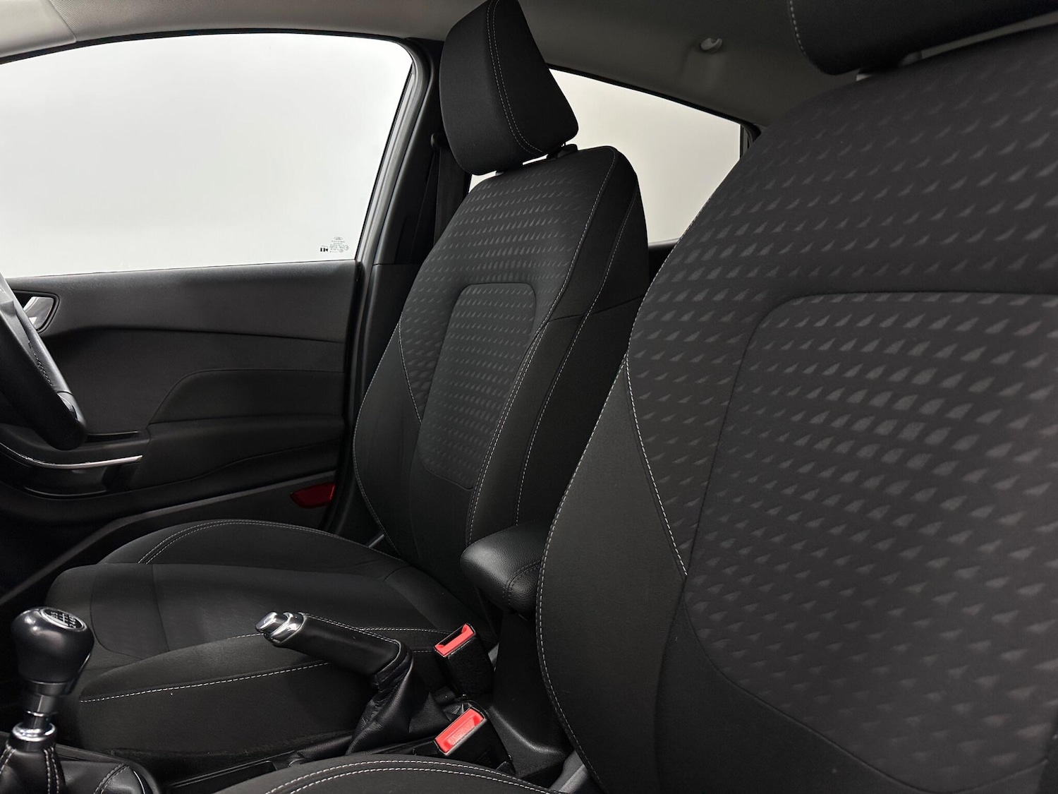 Used Ford Fiesta 2019 for sale - 76878631: Photo 33