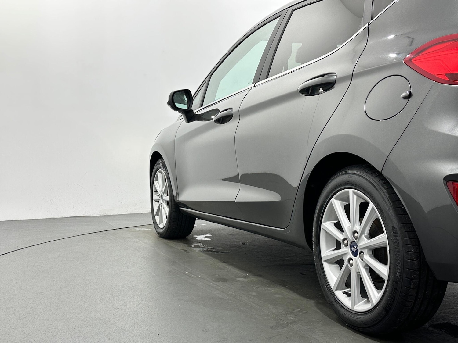 Used Ford Fiesta 2019 for sale - 76878631: Photo 47