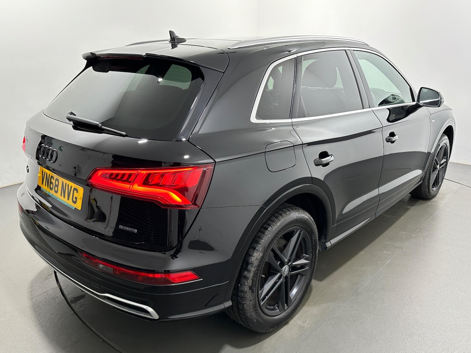 Used Audi Q5 2018 for sale - 77440777: Photo 53